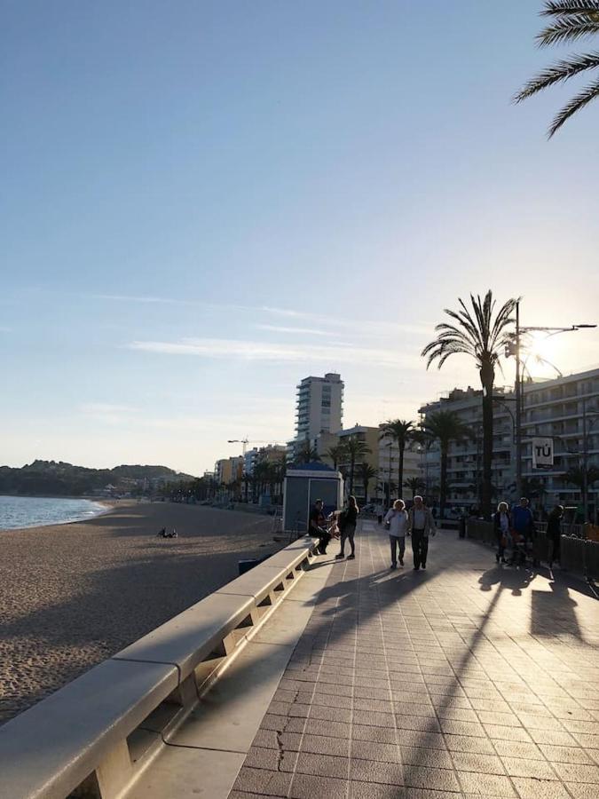 Apartament Lloret De Mar With Terrace Exteriör bild